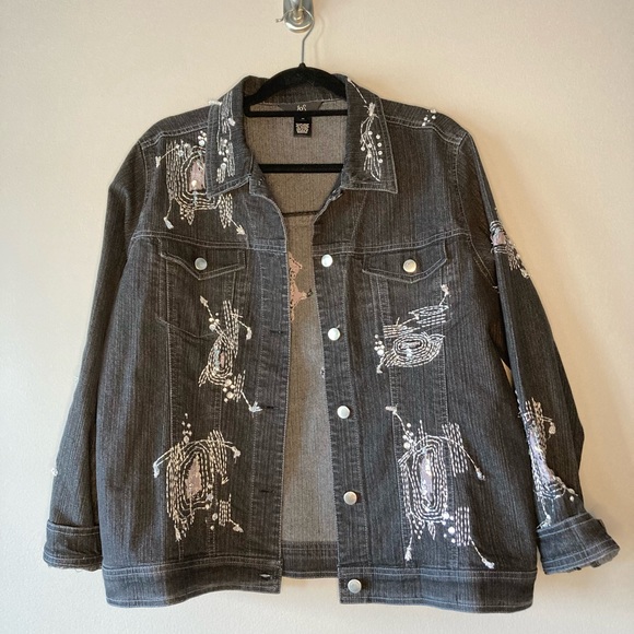 ios Black Denim Embellished Jacket M Sequins Embroidery.
Like new condition - Picture 3 of 6